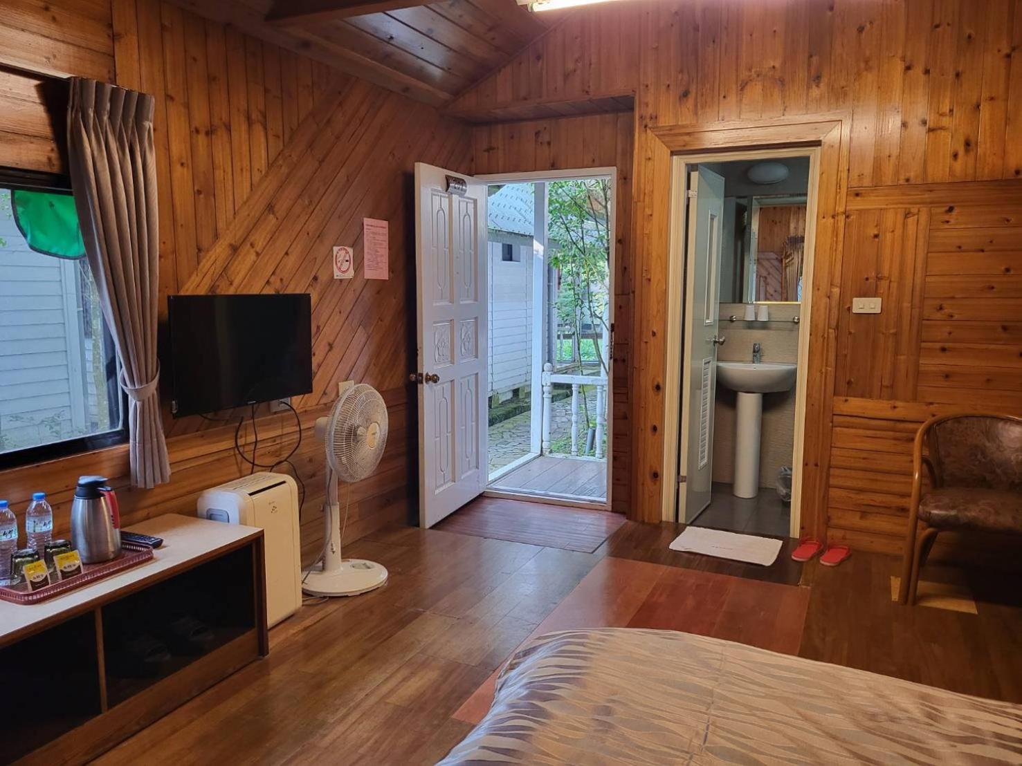 Gemlu Lugu Exterior foto